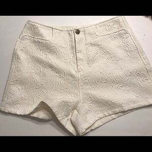 Urban Outfitters White Shorts, Size 6